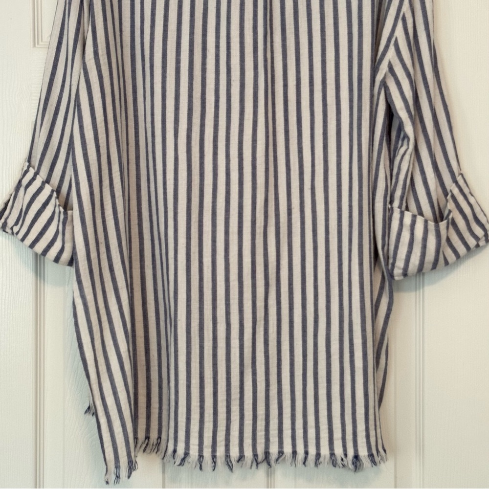 Umgee Blue Striped Tunic Top M - Picture 9 of 12
